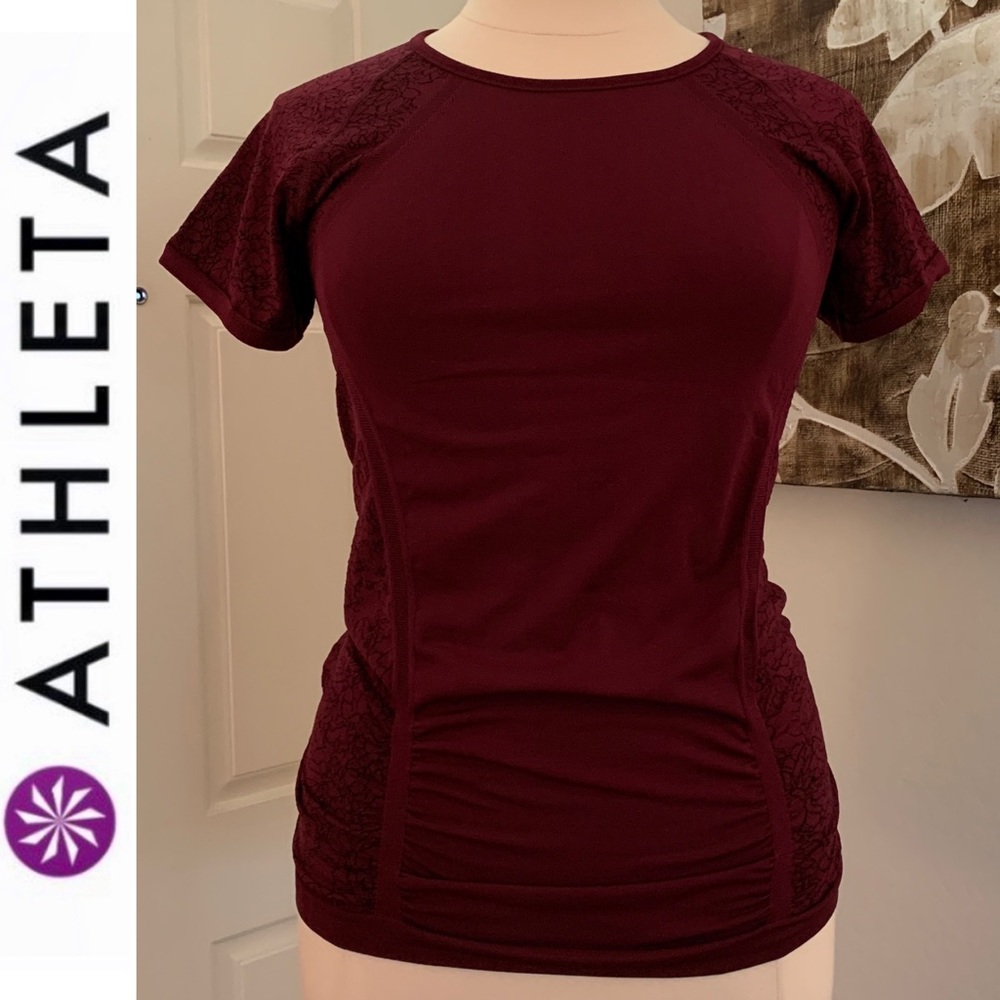 Athleta Fastest Track Wine Floral Sketch Tee